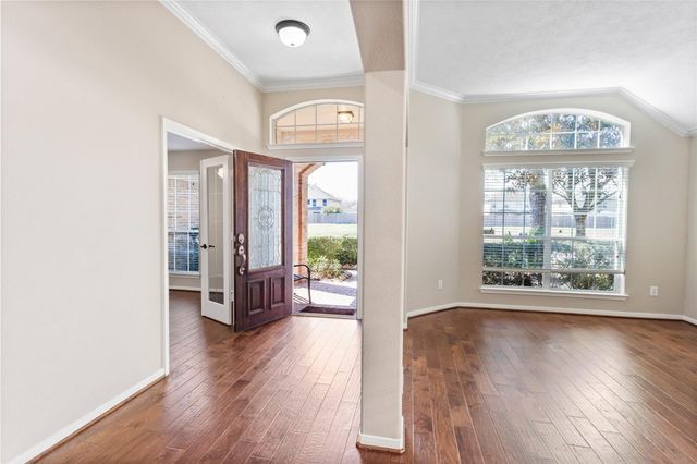 4031 Conifer Drive, Dickinson, TX 77539