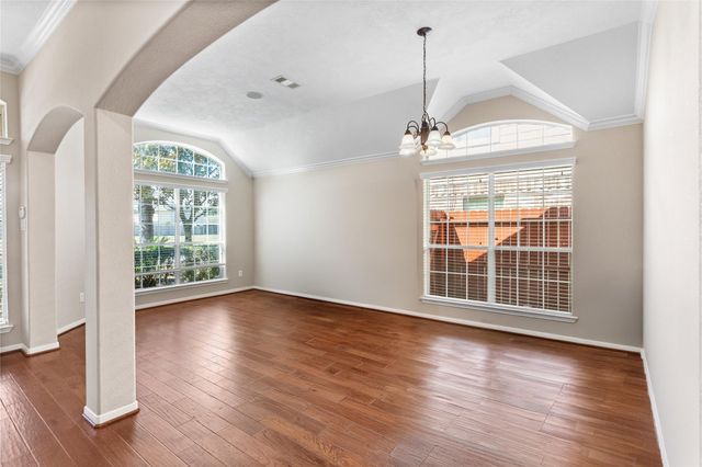 4031 Conifer Drive, Dickinson, TX 77539