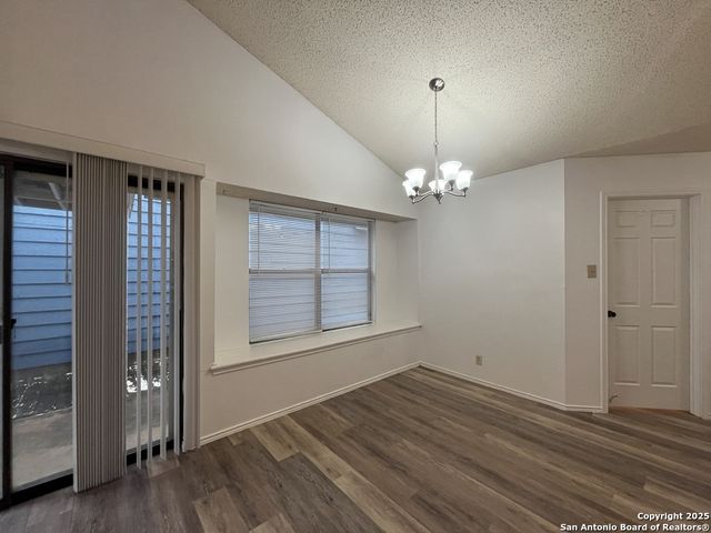 10207 Raven Field, San Antonio, TX 78245