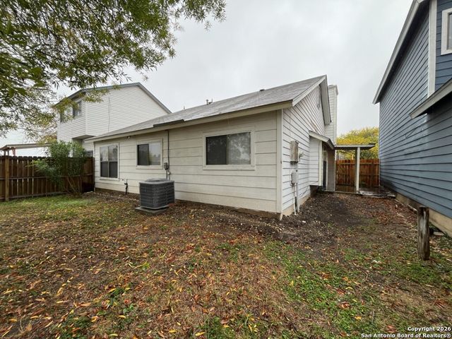 10207 Raven Field, San Antonio, TX 78245