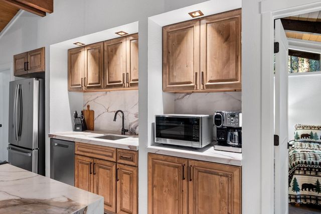 2321 Cheyenne Way, Arnold, CA 95223
