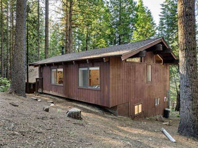2321 Cheyenne Way, Arnold, CA 95223