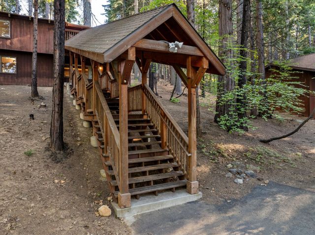 2321 Cheyenne Way, Arnold, CA 95223