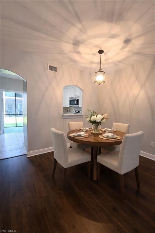 4160 Castilla CIR 103, FORT MYERS, FL 33916 — photo 2