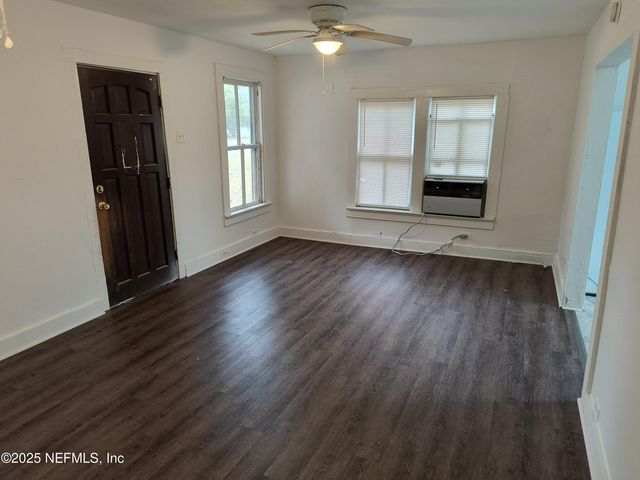 524 ST CLAIR Street, Starke, FL 32091