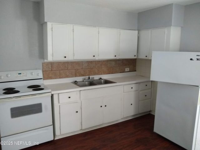 524 ST CLAIR Street, Starke, FL 32091