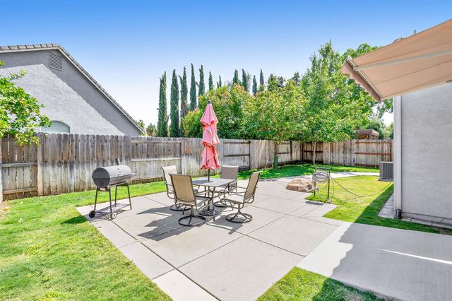 5640 Northborough Dr, Sacramento, CA 95835