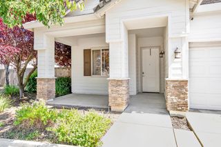 5640 Northborough Dr, Sacramento, CA 95835