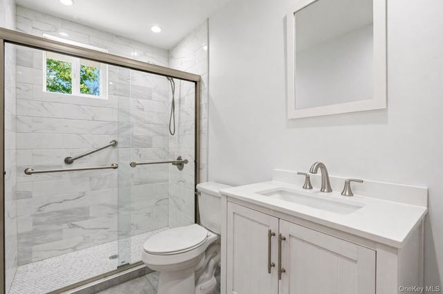 52 William Street, Brentwood, NY 11717