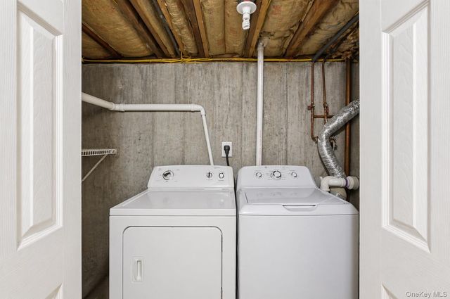 52 William Street, Brentwood, NY 11717