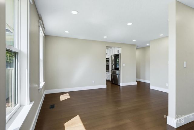 11253 Meadowbrook Dr, Nampa, ID 83686