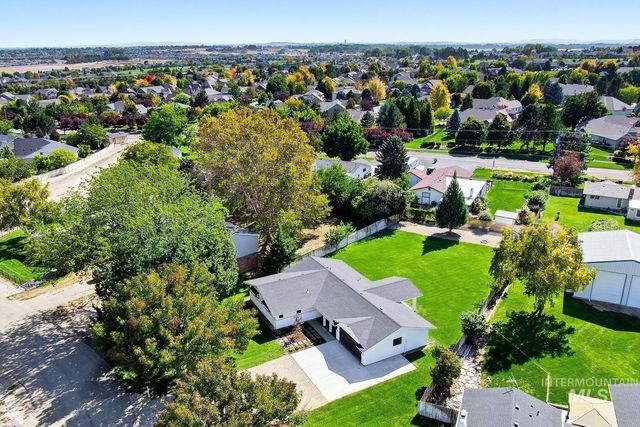 11253 Meadowbrook Dr, Nampa, ID 83686