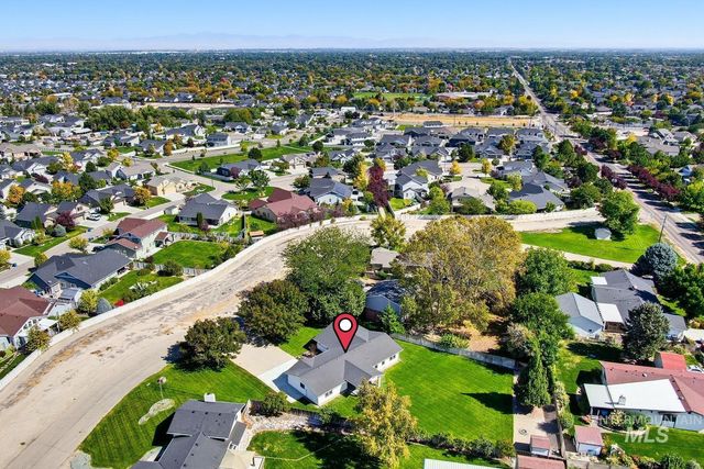 11253 Meadowbrook Dr, Nampa, ID 83686