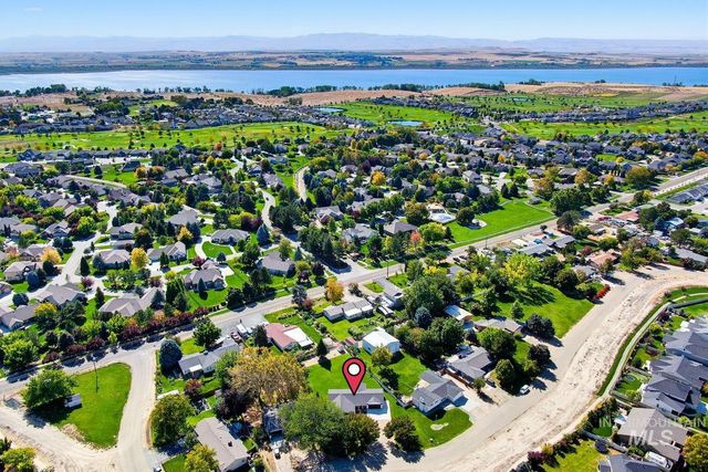 11253 Meadowbrook Dr, Nampa, ID 83686