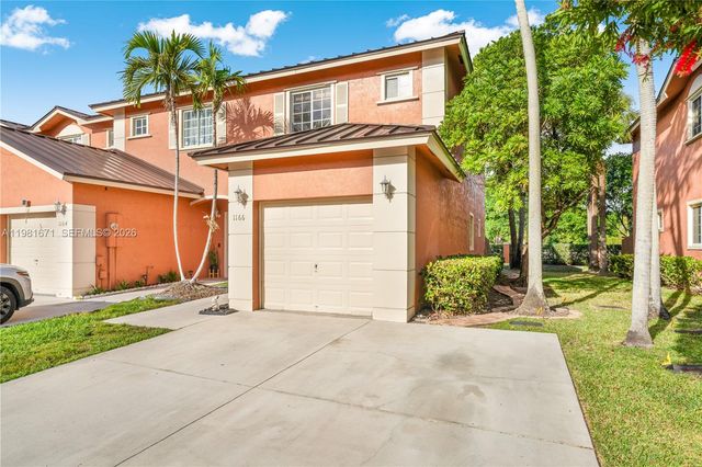 1166 NW 100th Ave, Pembroke Pines, FL 33024