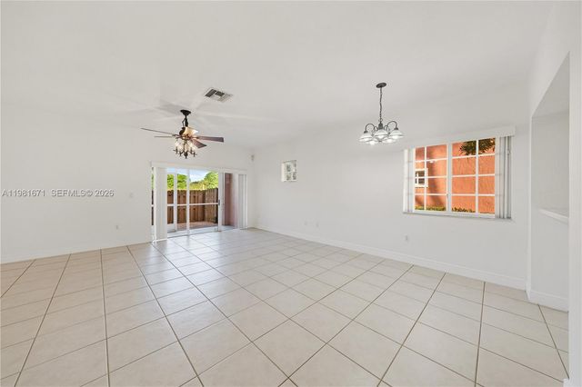 1166 NW 100th Ave, Pembroke Pines, FL 33024