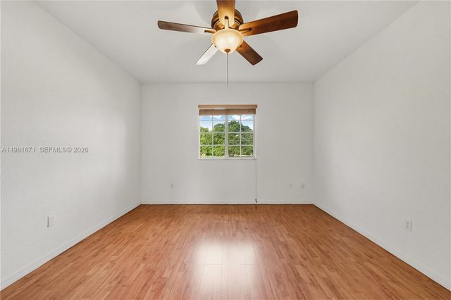 1166 NW 100th Ave, Pembroke Pines, FL 33024