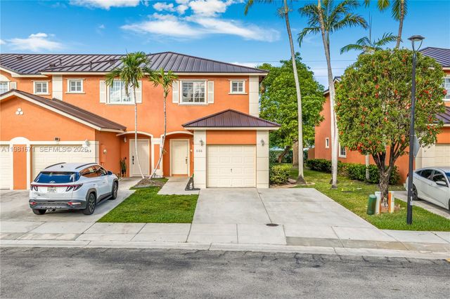 1166 NW 100th Ave, Pembroke Pines, FL 33024