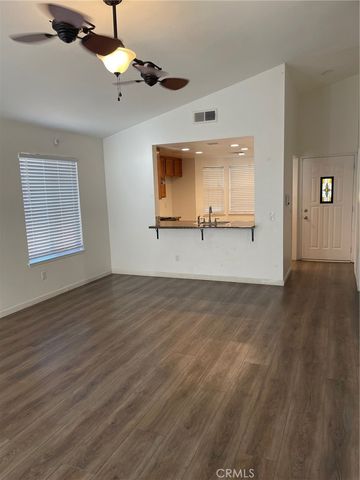 1005 Lilac Street, Hemet, CA 92545