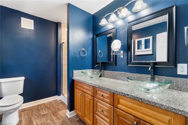 3239 Linda Circle, Winston-salem, NC 27106