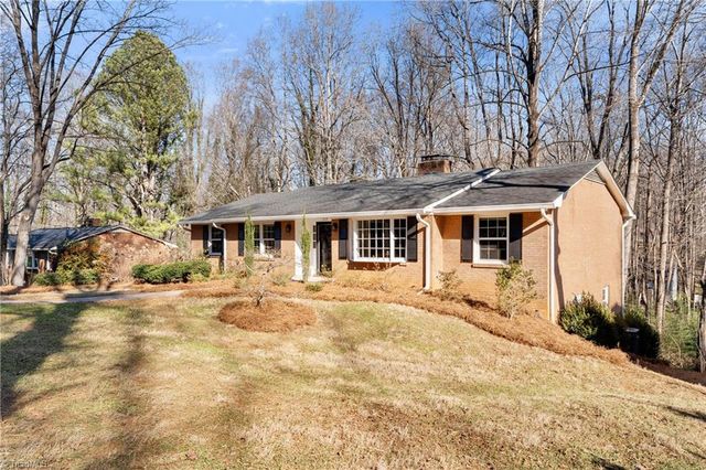 3239 Linda Circle, Winston-salem, NC 27106
