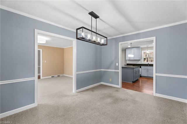 3239 Linda Circle, Winston-salem, NC 27106