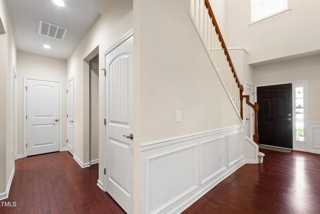 1320 Cozy Oak Avenue, Cary, NC 27519