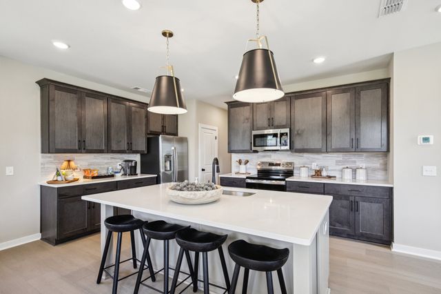 102 Ridgewood Drive, Shelbyville, TN 37160