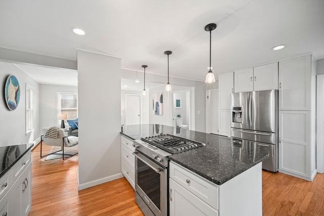 2 Dartmouth Court 2, Maynard, MA 01754