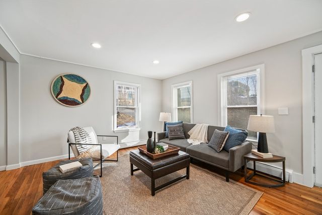 2 Dartmouth Court 2, Maynard, MA 01754