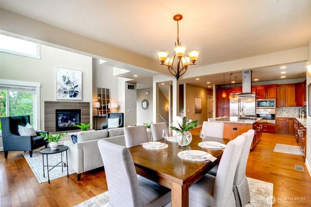 4307 166th Lane SE, Bellevue, WA 98006
