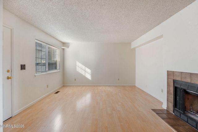 3959 Kings Row, Reno, NV 89503