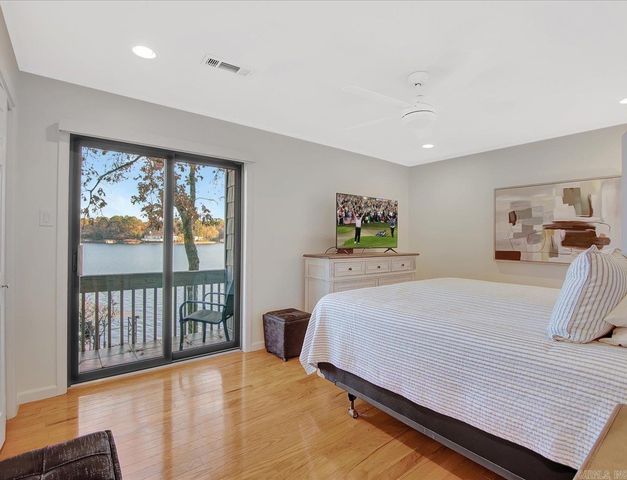 250 Grand Isle Dr Apt 4C, Hot Springs, AR 71913