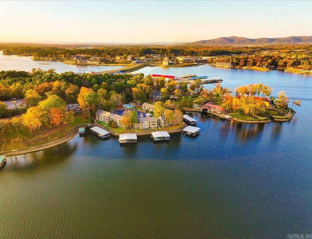 250 Grand Isle Dr Apt 4C, Hot Springs, AR 71913