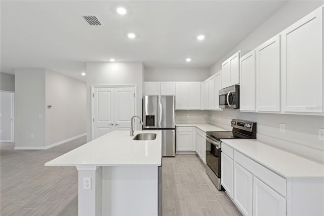 17195 SW 20TH CT ROAD, Ocala, FL 34473