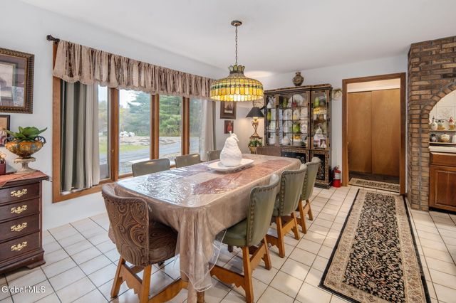 3041 Mariaville Road, Rotterdam, NY 12306