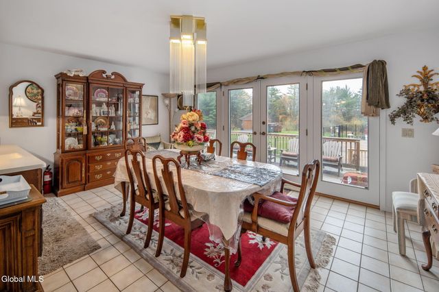 3041 Mariaville Road, Rotterdam, NY 12306