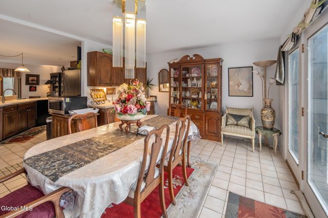 3041 Mariaville Road, Rotterdam, NY 12306