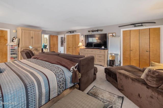 3041 Mariaville Road, Rotterdam, NY 12306