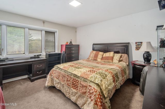 3041 Mariaville Road, Rotterdam, NY 12306