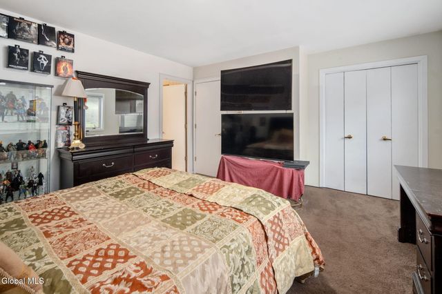 3041 Mariaville Road, Rotterdam, NY 12306