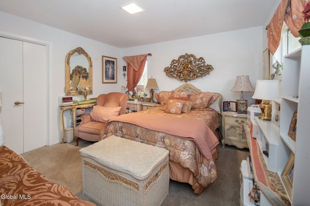 3041 Mariaville Road, Rotterdam, NY 12306