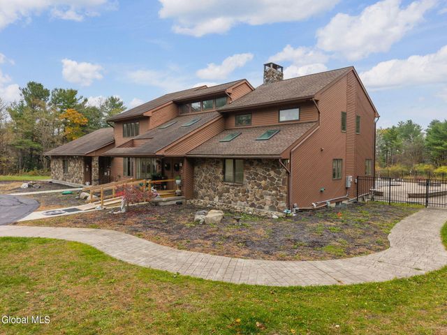 3041 Mariaville Road, Rotterdam, NY 12306