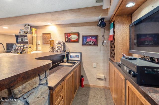 3041 Mariaville Road, Rotterdam, NY 12306