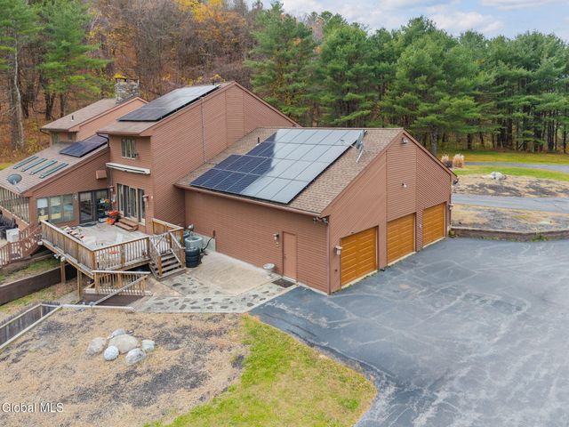 3041 Mariaville Road, Rotterdam, NY 12306
