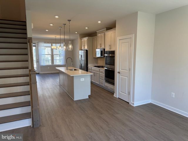 2505 NICHOLSON ST, Hyattsville, MD 20782