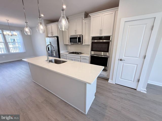 2505 NICHOLSON ST, Hyattsville, MD 20782