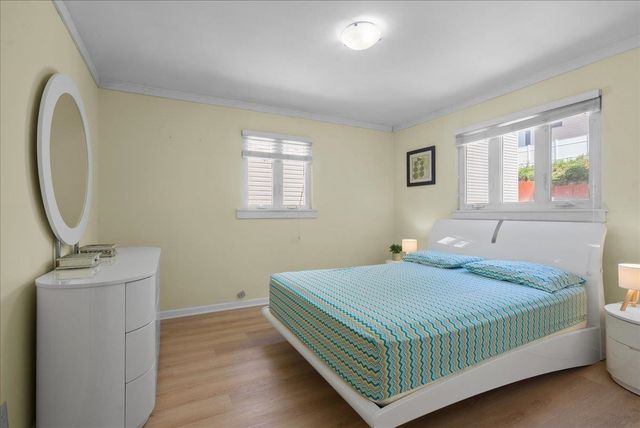 584 LIBERTY AVE, Jc, Heights, NJ 07307