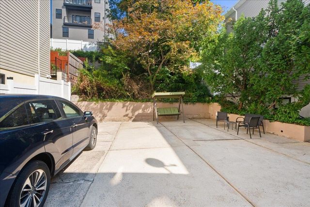 584 LIBERTY AVE, Jc, Heights, NJ 07307