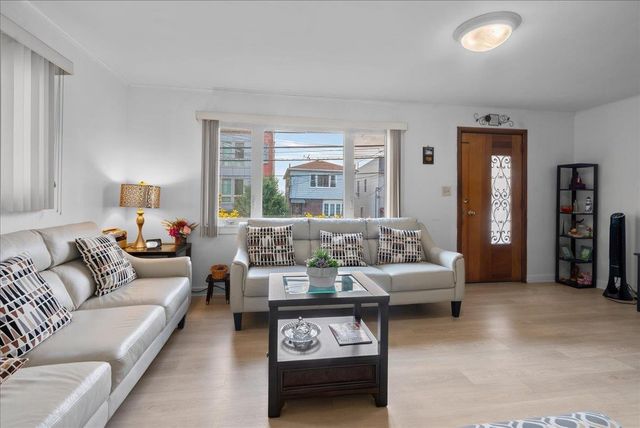 584 LIBERTY AVE, Jc, Heights, NJ 07307